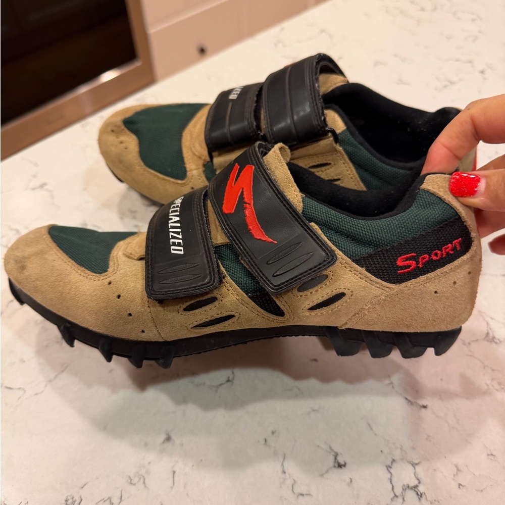 Specialized Sport MTB Shoes in Tan and Black